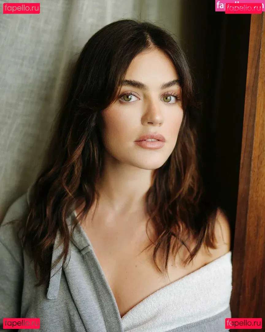 Lucy Hale Onlyfans Photo Gallery 