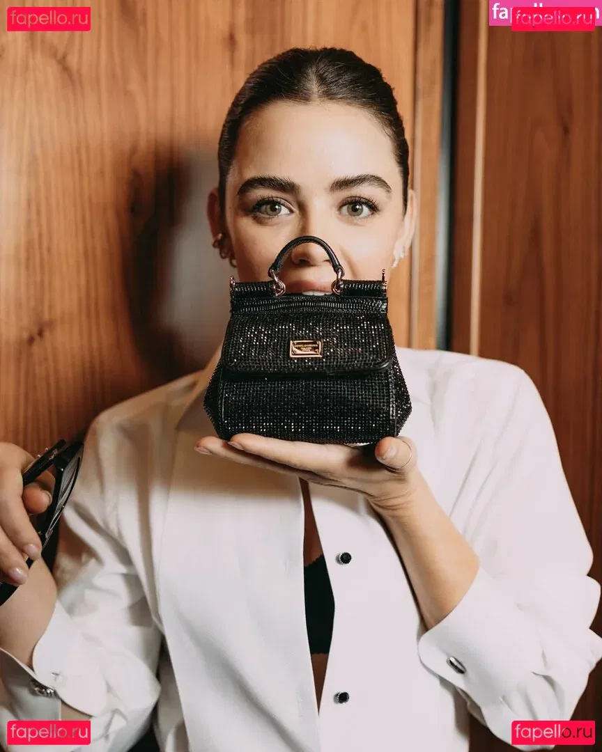 Lucy Hale Onlyfans Photo Gallery 