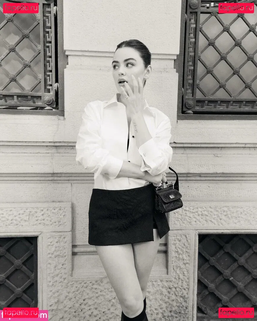 Lucy Hale Onlyfans Photo Gallery 