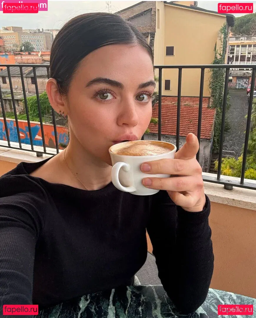 Lucy Hale Onlyfans Photo Gallery 