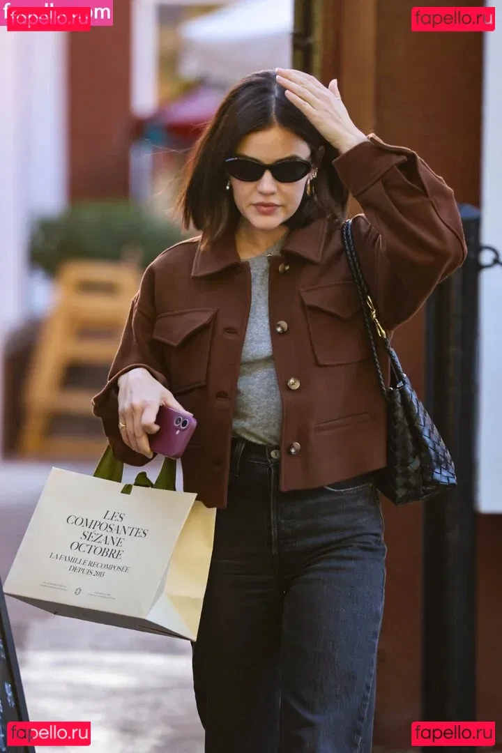 Lucy Hale Onlyfans Photo Gallery 