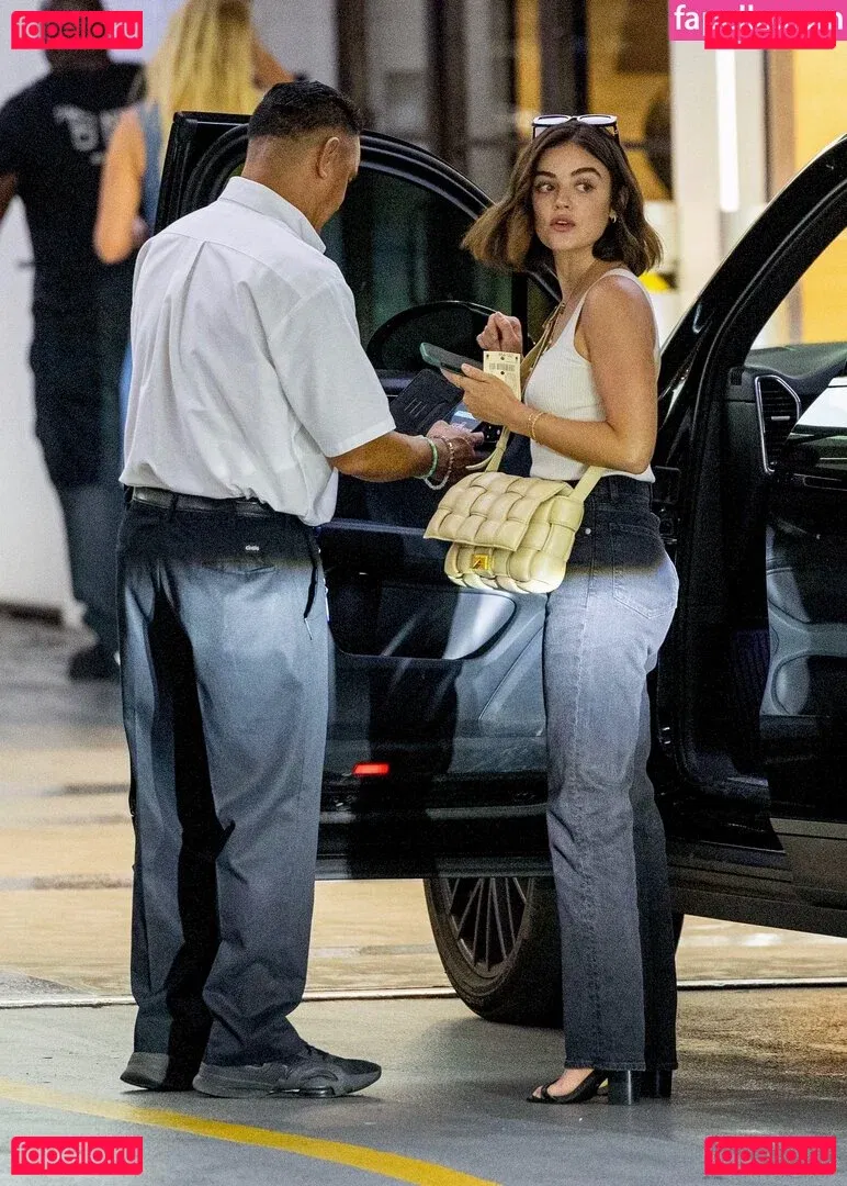 Lucy Hale Onlyfans Photo Gallery 