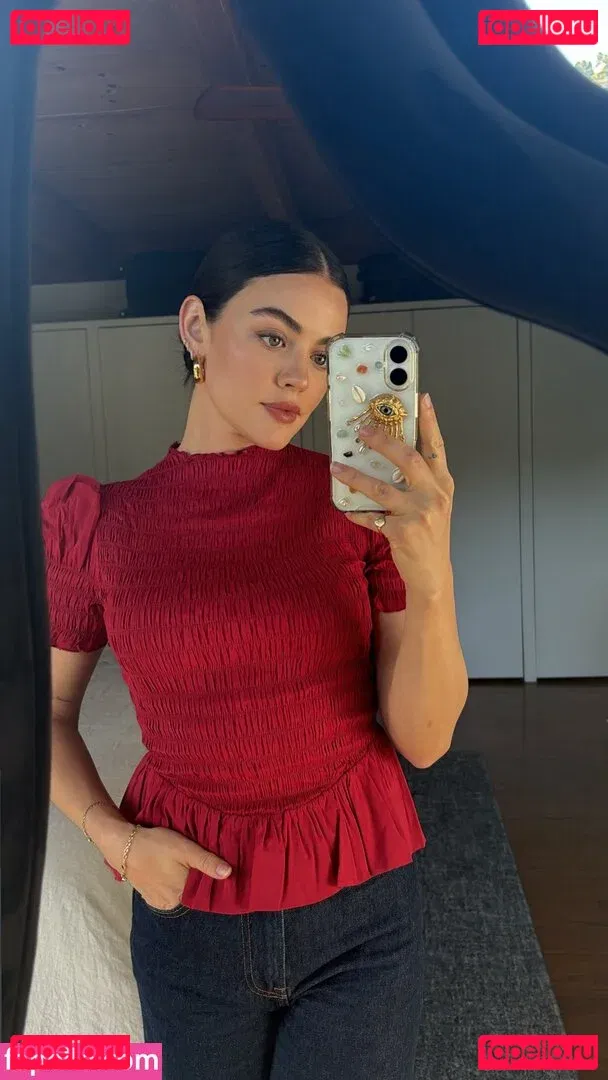 Lucy Hale Onlyfans Photo Gallery 