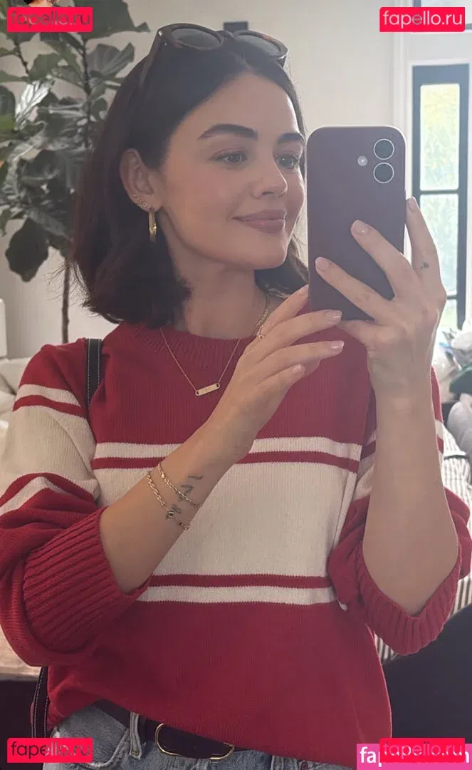 Lucy Hale Onlyfans Photo Gallery 