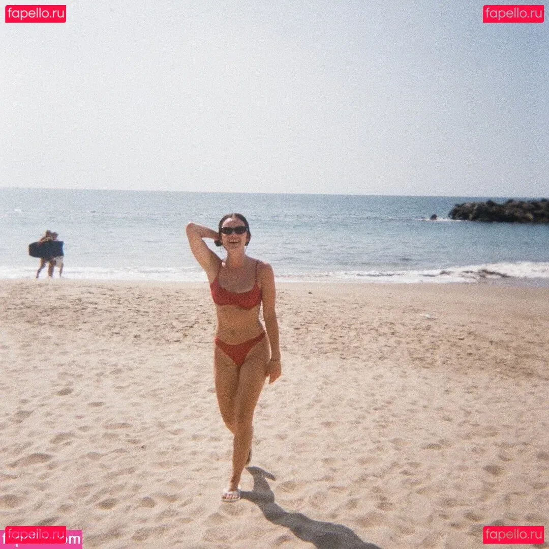 Lucy Hale Onlyfans Photo Gallery 