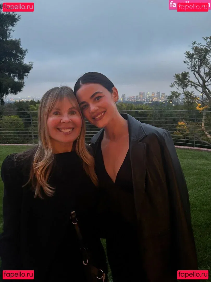 Lucy Hale Onlyfans Photo Gallery 