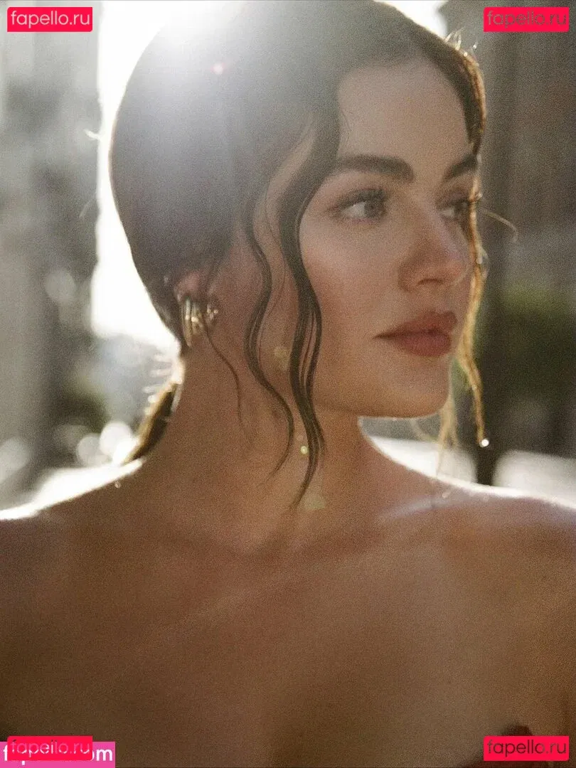 Lucy Hale Onlyfans Photo Gallery 