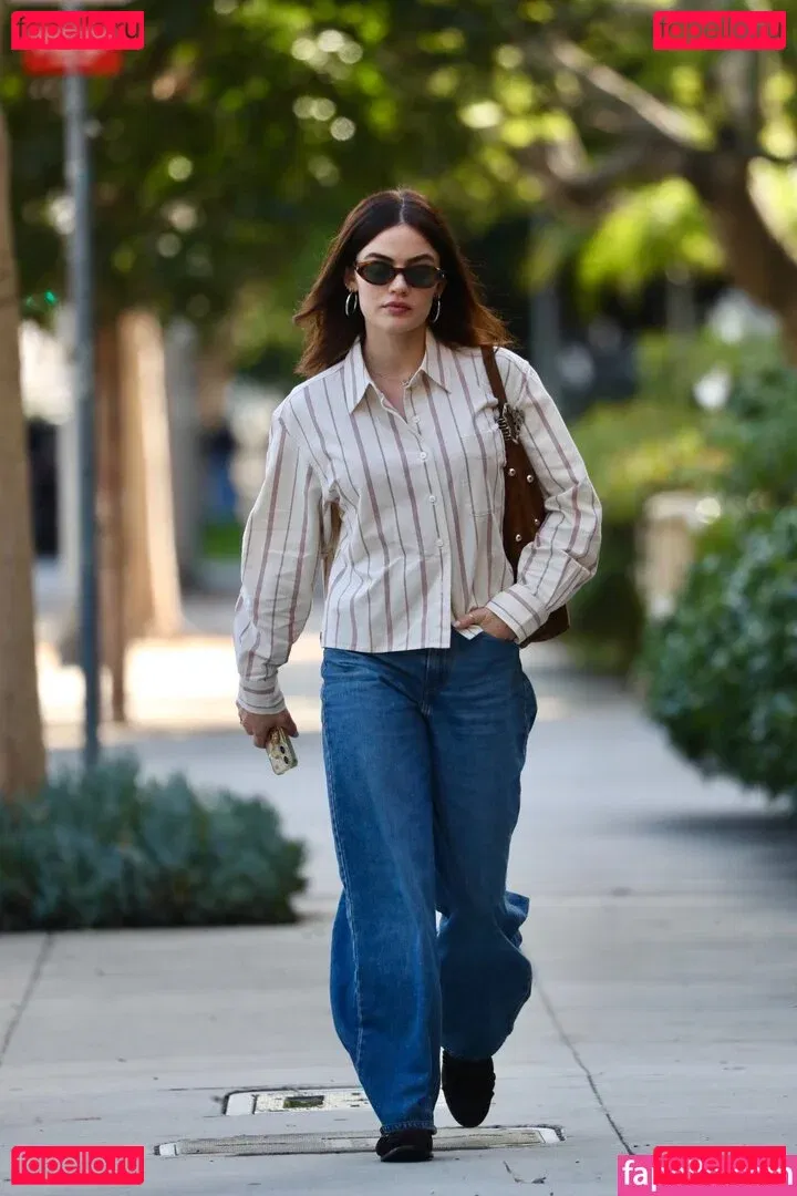 Lucy Hale Onlyfans Photo Gallery 