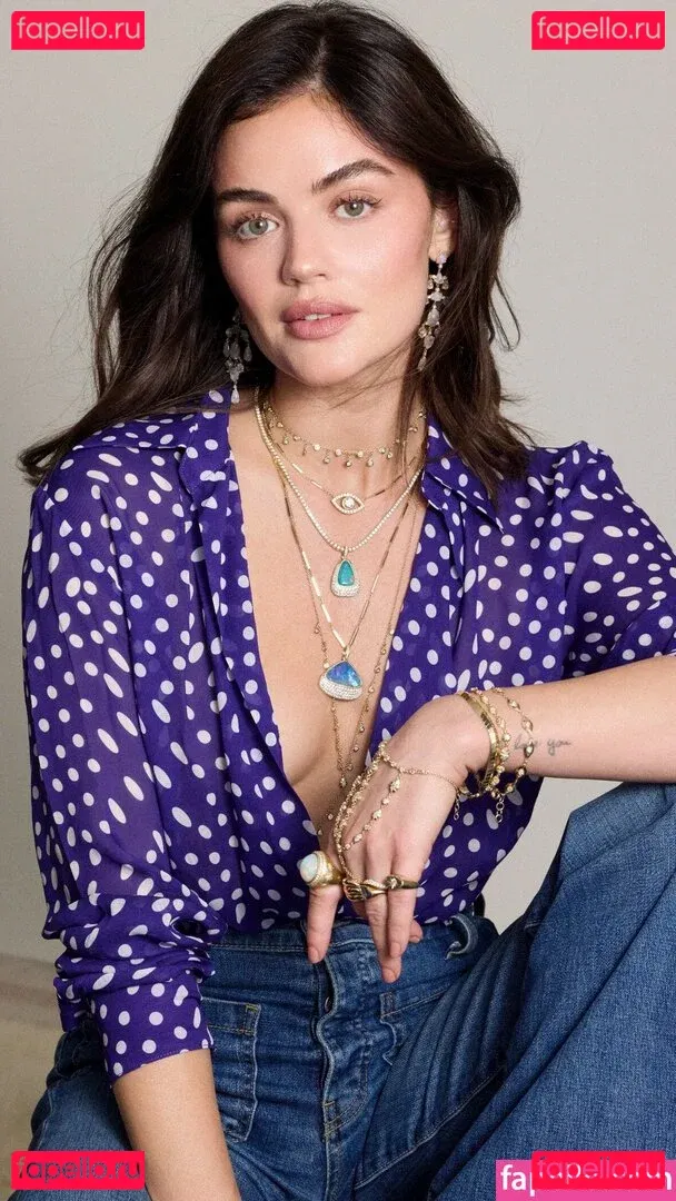 Lucy Hale Onlyfans Photo Gallery 