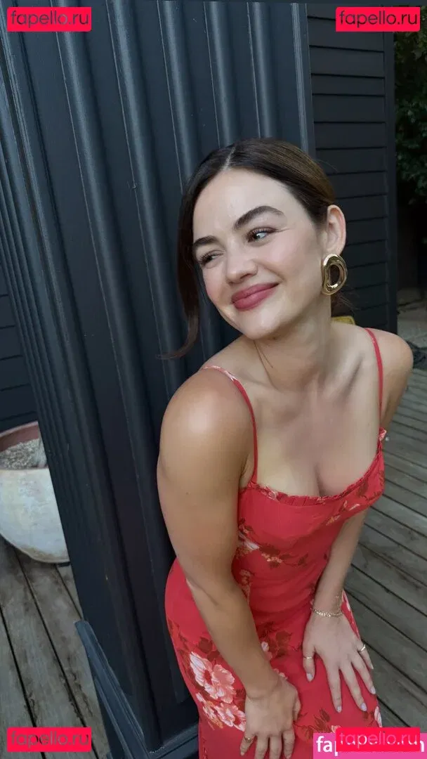 Lucy Hale Onlyfans Photo Gallery 