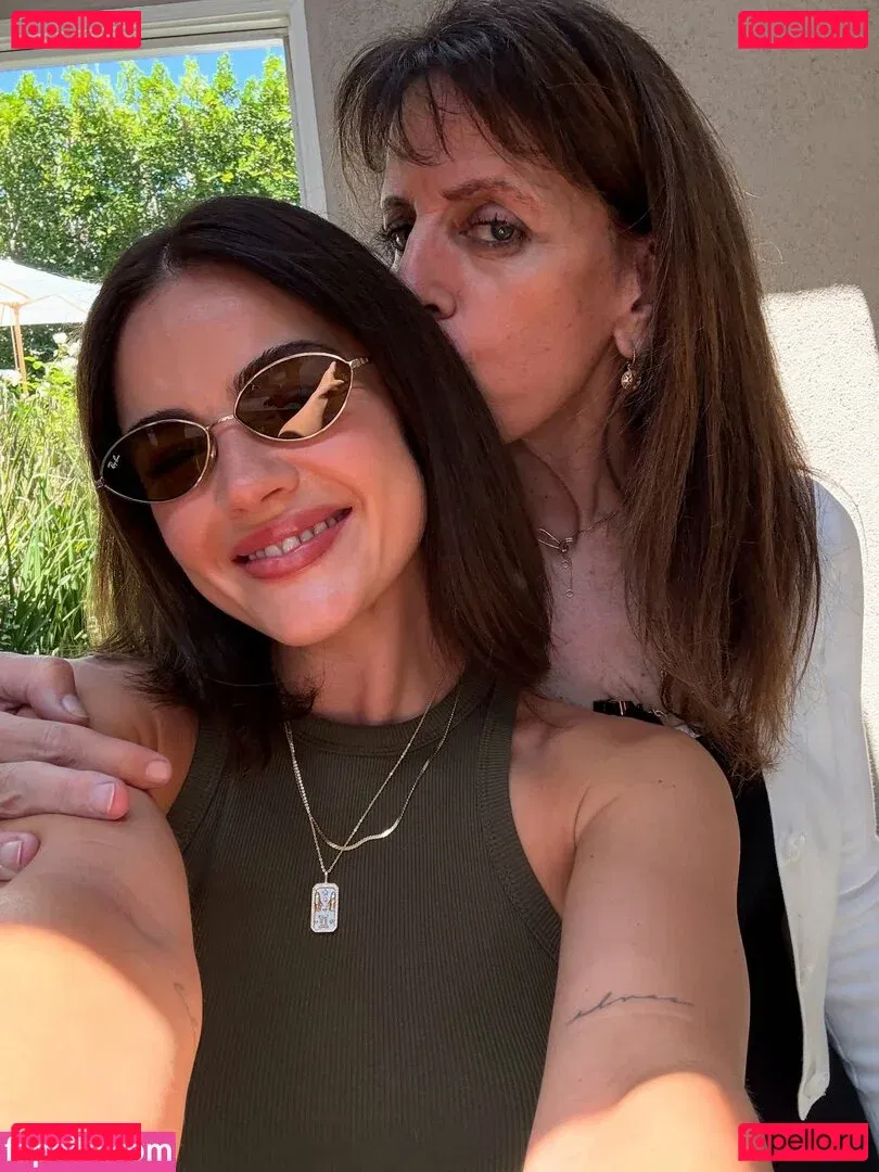 Lucy Hale Onlyfans Photo Gallery 