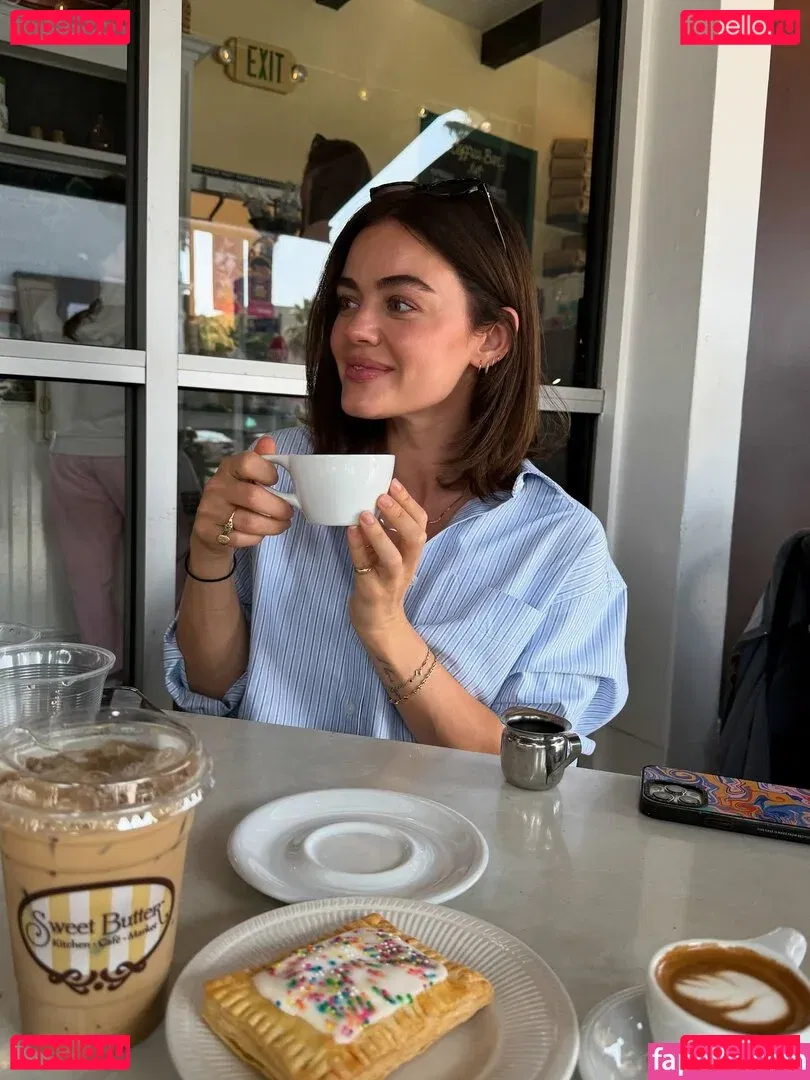 Lucy Hale Onlyfans Photo Gallery 