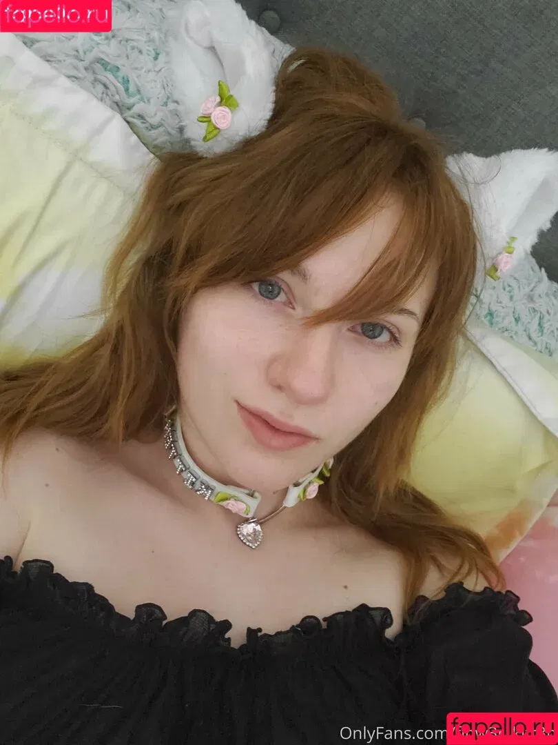 flow3r_kitt3n / littl3_flow3r_kitt3n Onlyfans Photo Gallery 