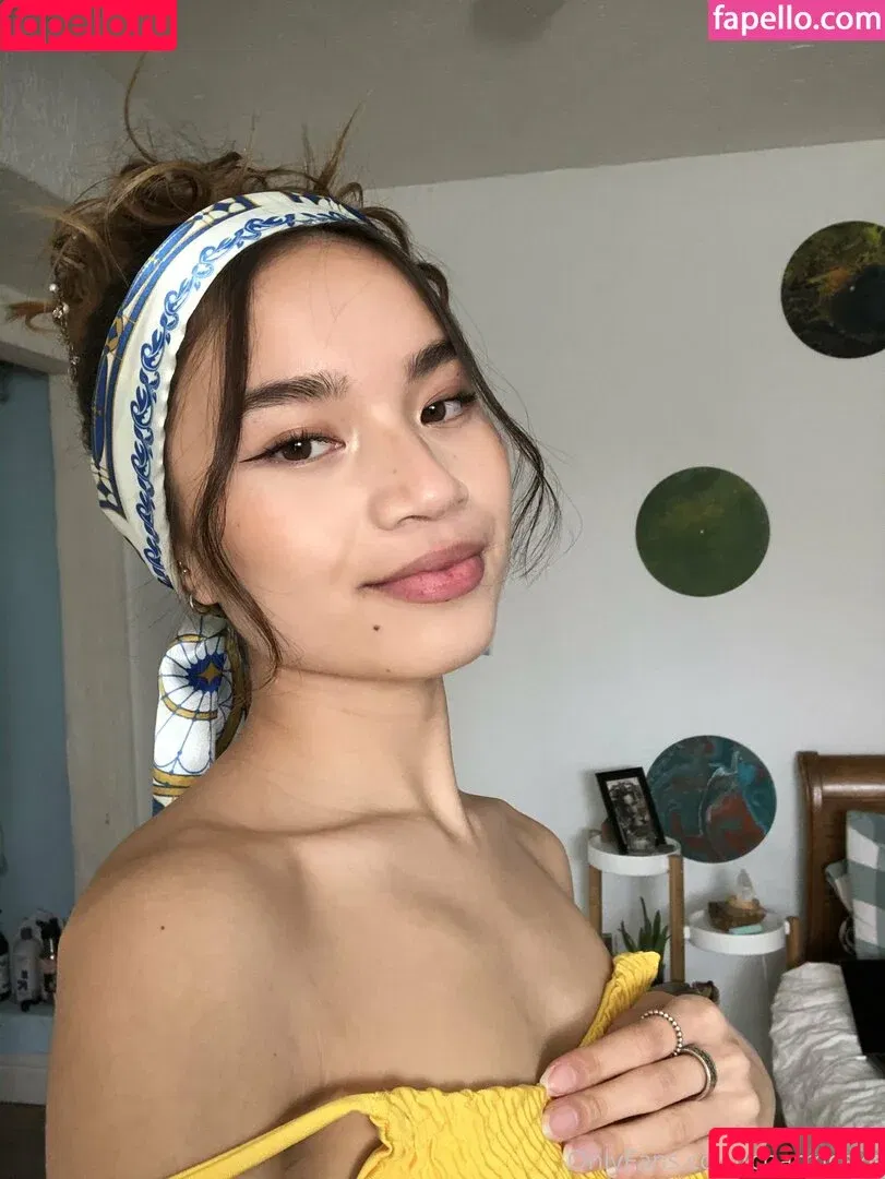 Charmcake / ccharmcake Onlyfans Photo Gallery 