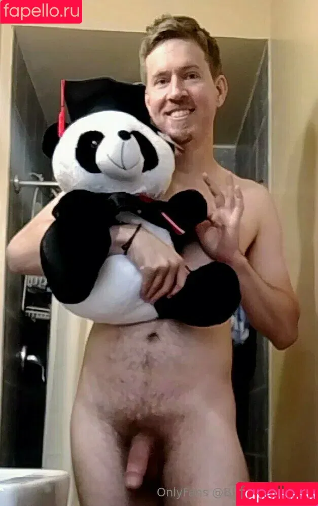 blondieblue22 / blondnblue222 Onlyfans Photo Gallery 