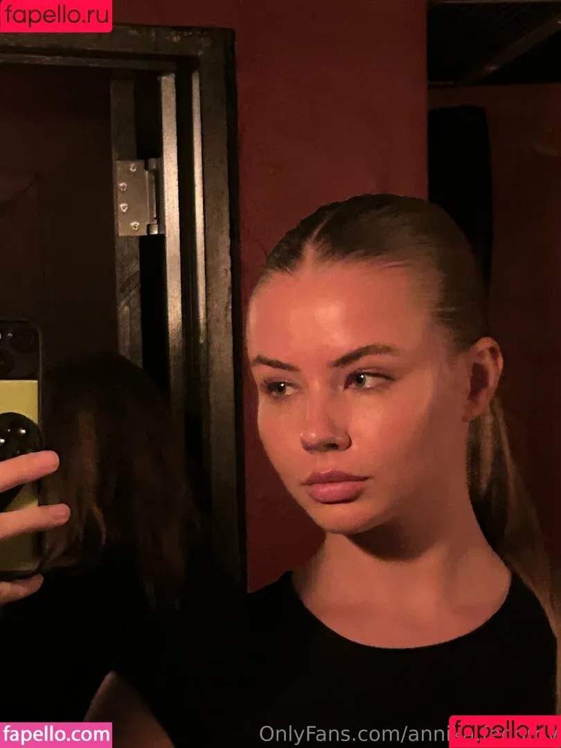 annika.fedorov Onlyfans Photo Gallery 