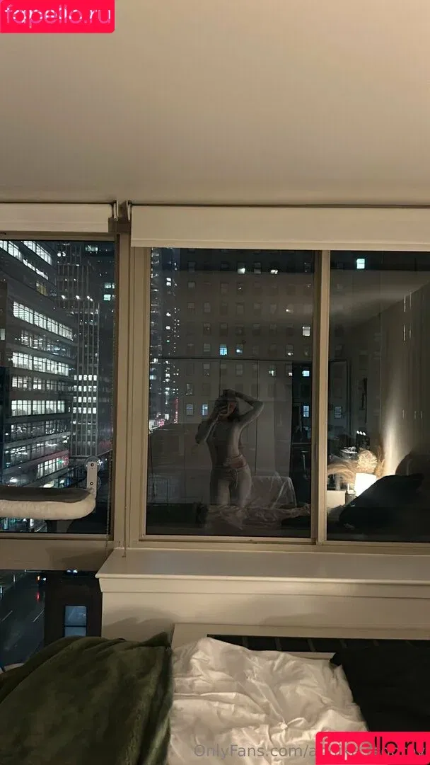 annika.fedorov Onlyfans Photo Gallery 