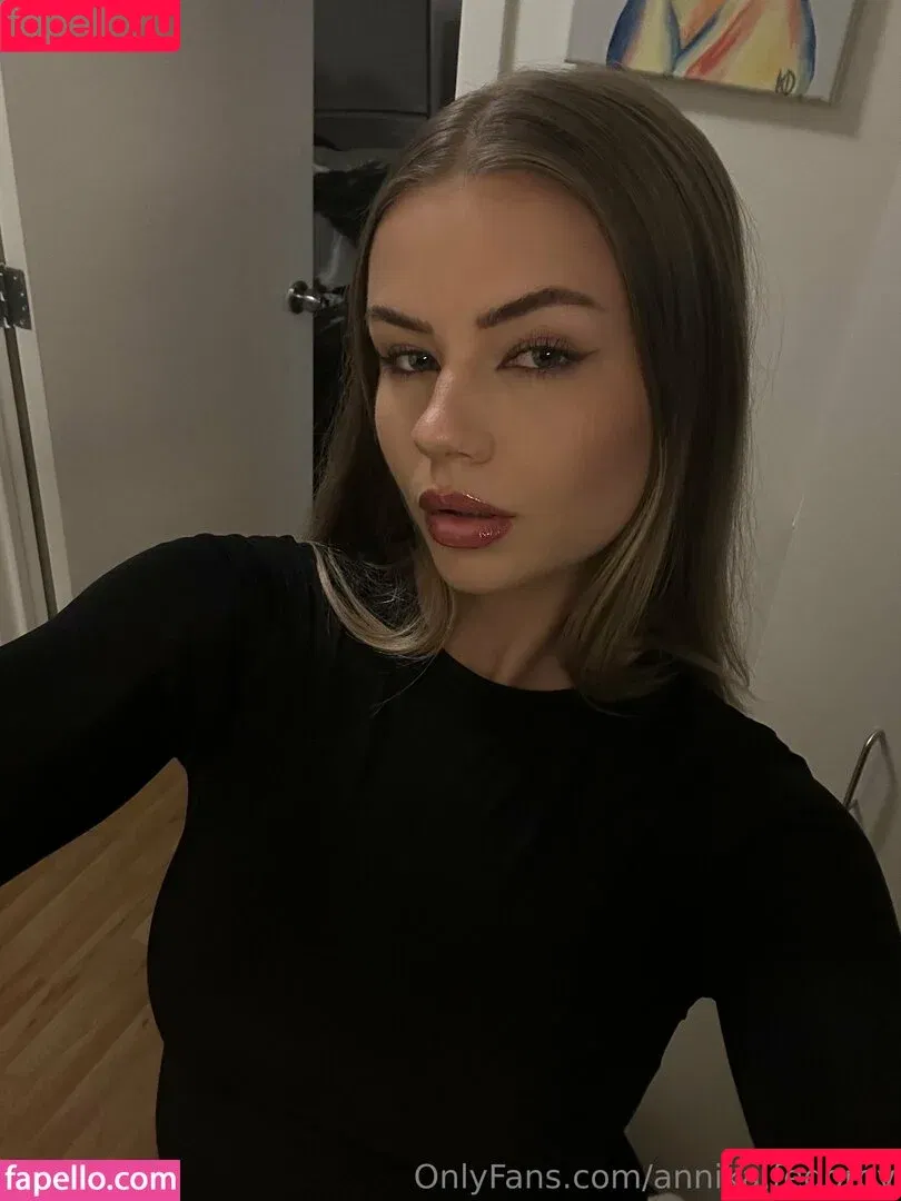 annika.fedorov Onlyfans Photo Gallery 