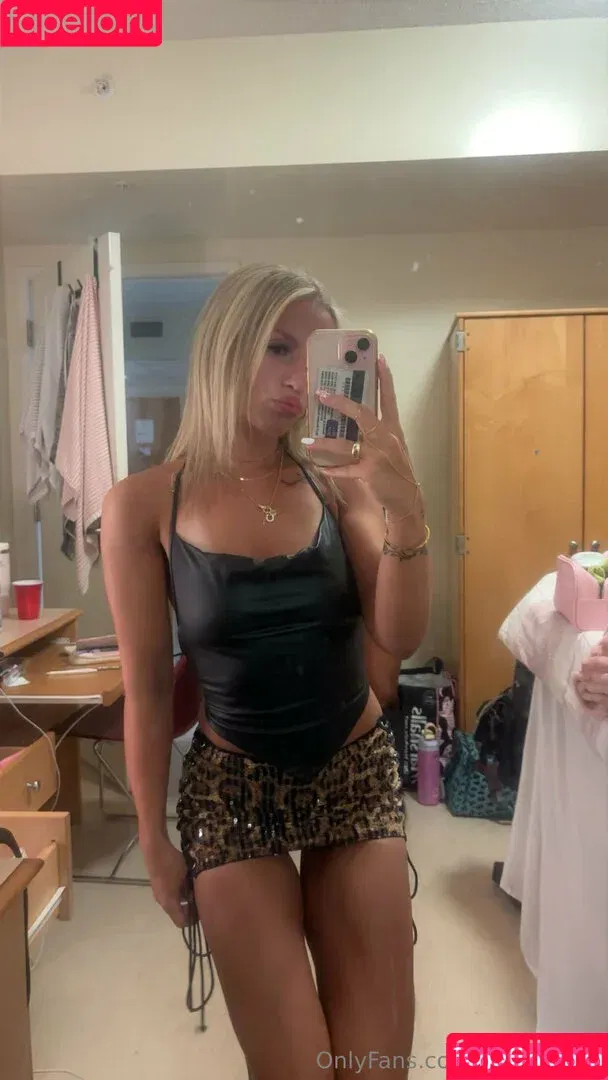 Shainablue / shainablueee Onlyfans Photo Gallery 