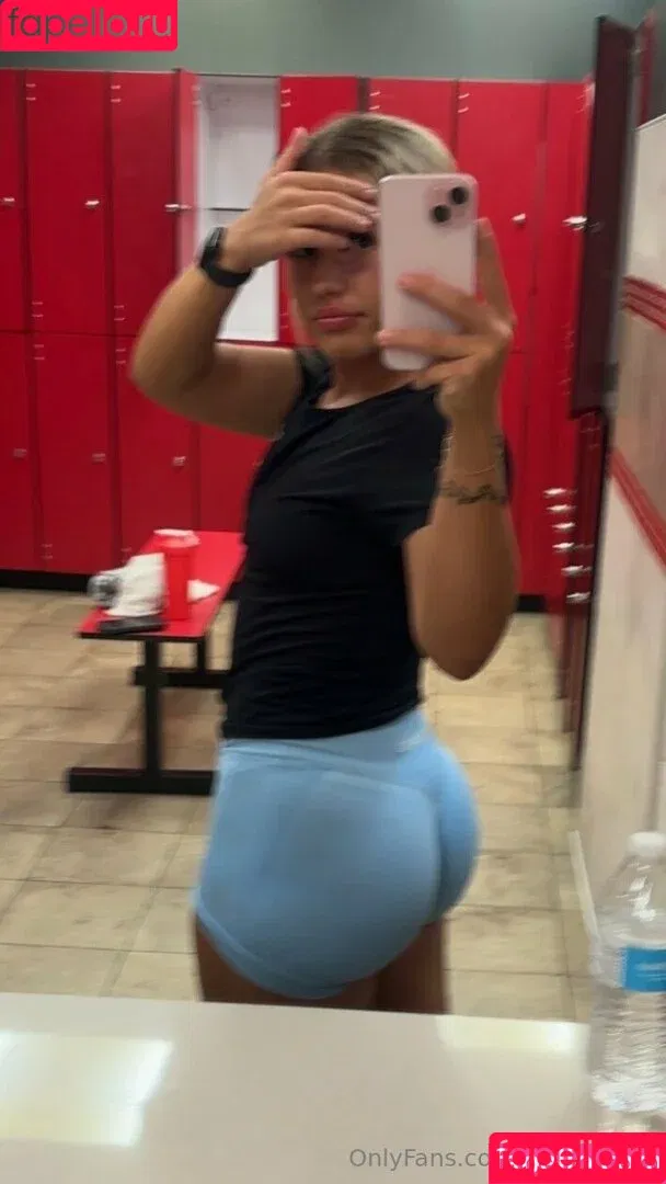 Shainablue / shainablueee Onlyfans Photo Gallery 