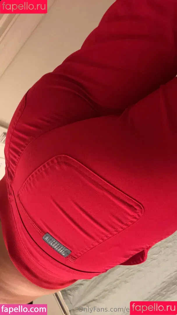 Emily Scott / emilyscottjames Onlyfans Photo Gallery 