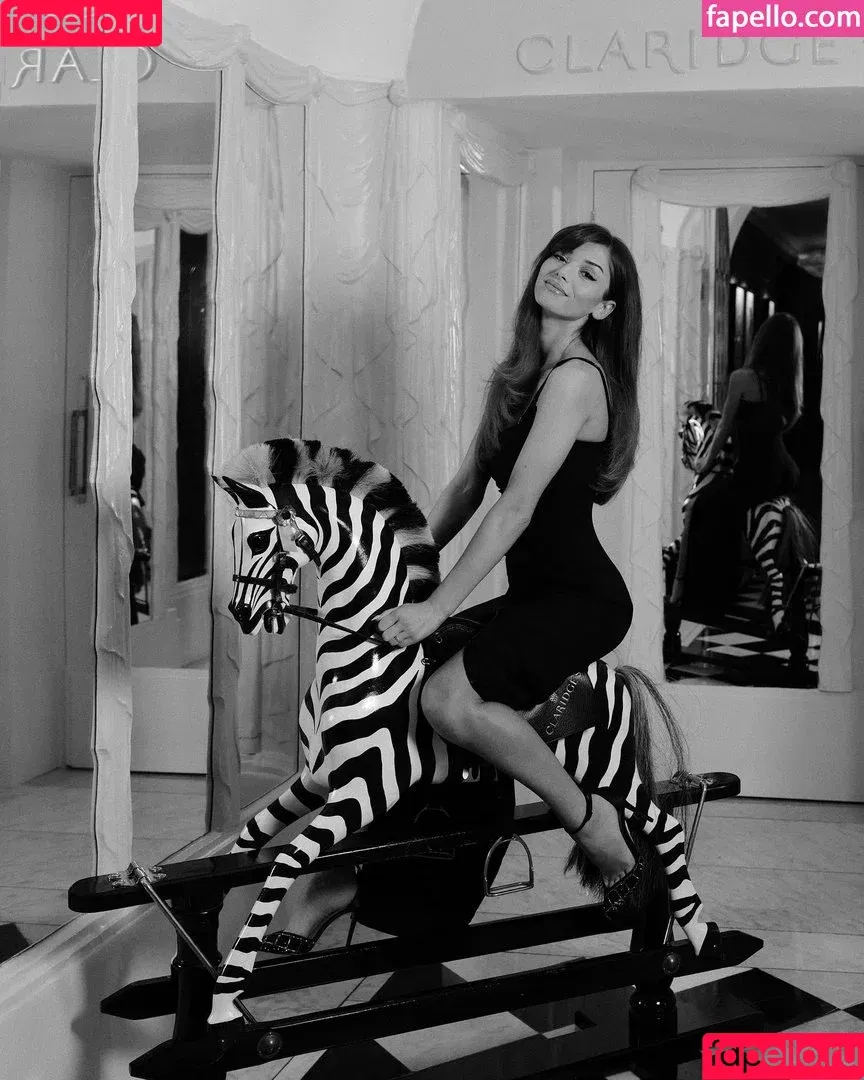 Mimi Keene / mimikeene3 Onlyfans Photo Gallery 