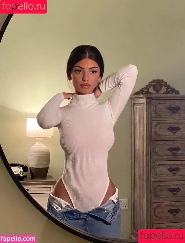 Mimi Keene / mimikeene3 Onlyfans Photo Gallery 