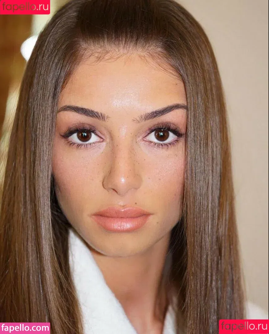 Mimi Keene / mimikeene3 Onlyfans Photo Gallery 