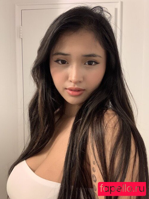 Yana Love Nude Onlyfans Photo 25