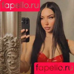 Savage Galri / savage.galr / savage.galri Onlyfans Photo Gallery 