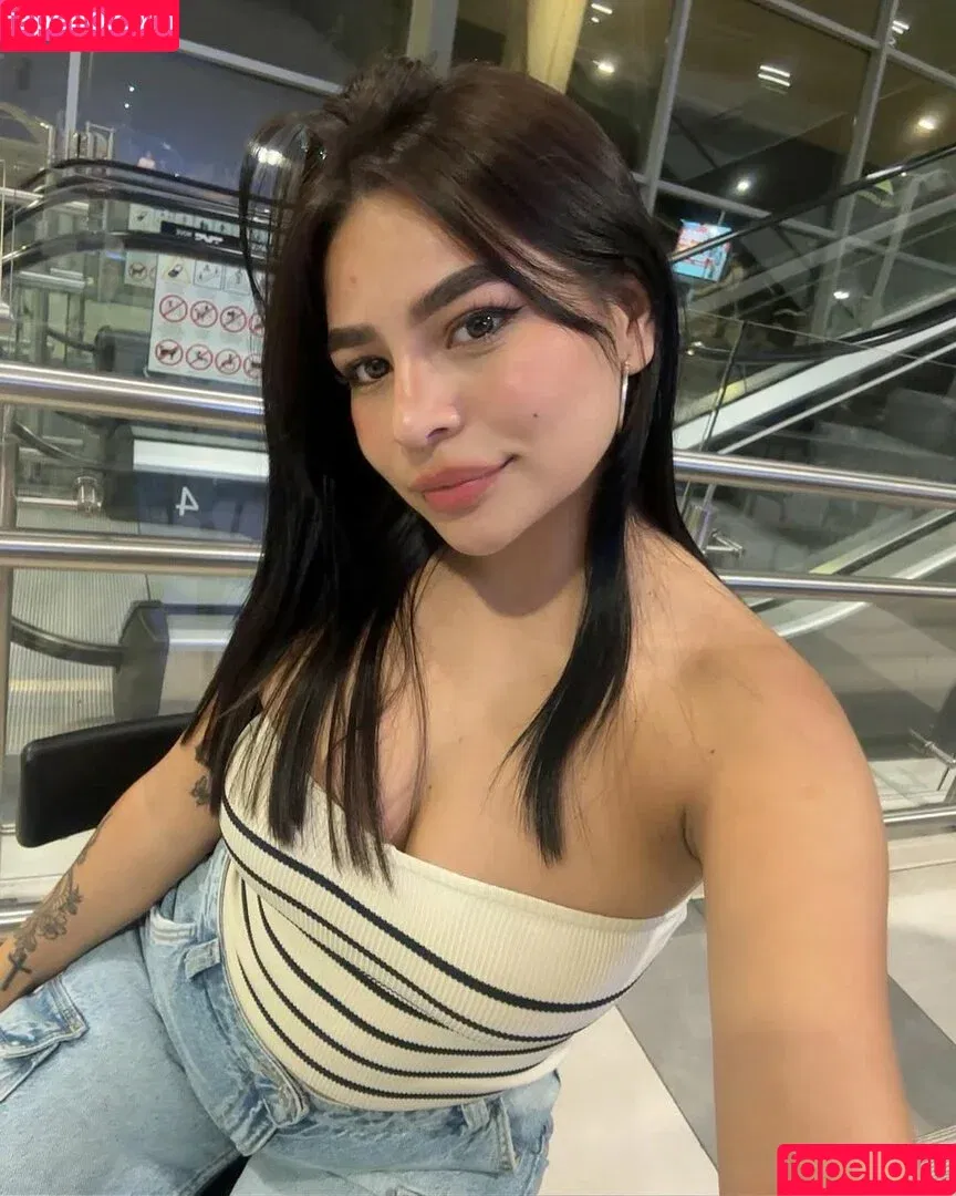 ANNITA_DOL / annitadolce / emelydolce Onlyfans Photo Gallery 