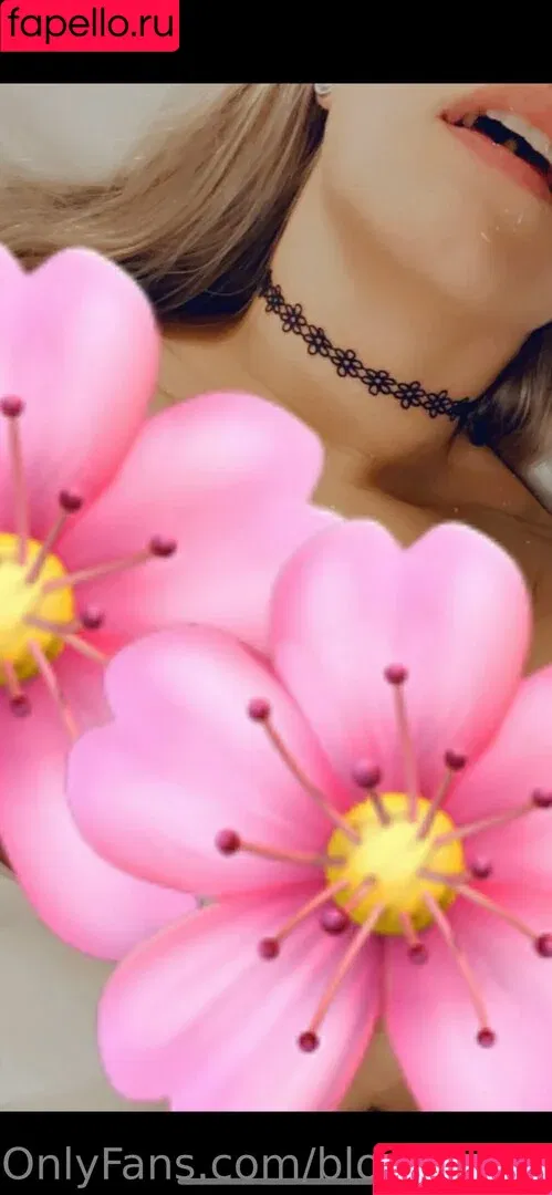 Blondegoth1 Onlyfans Photo Gallery 