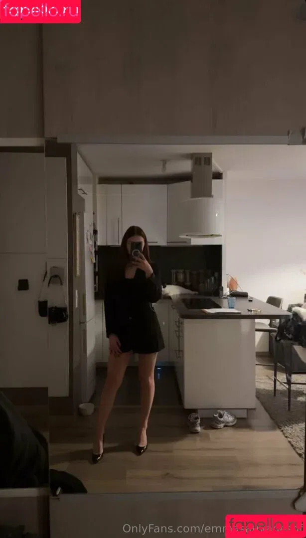 emmasauvages / emmasauvagesof Onlyfans Photo Gallery 