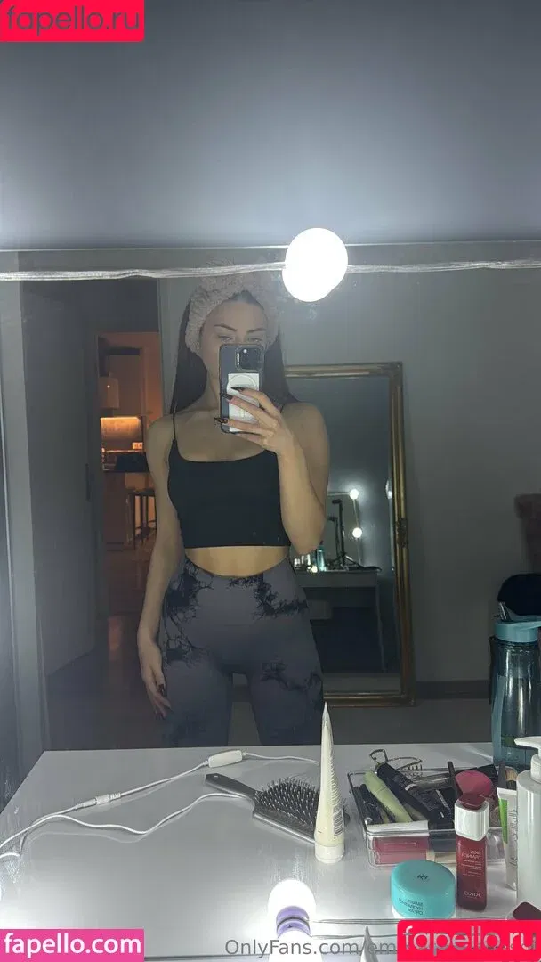 emmasauvages / emmasauvagesof Onlyfans Photo Gallery 