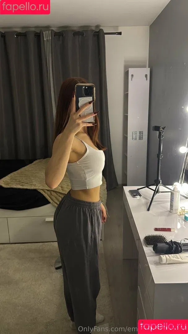 emmasauvages / emmasauvagesof Onlyfans Photo Gallery 