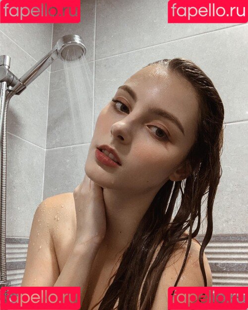 Marina Bondarko Nude Onlyfans Photo 36