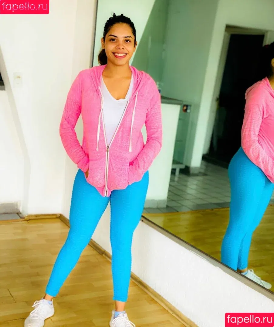 Karen Garcia / Karengarciaalf / karengarcia9 Onlyfans Photo Gallery 