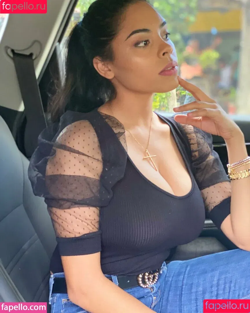 Karen Garcia / Karengarciaalf / karengarcia9 Onlyfans Photo Gallery 