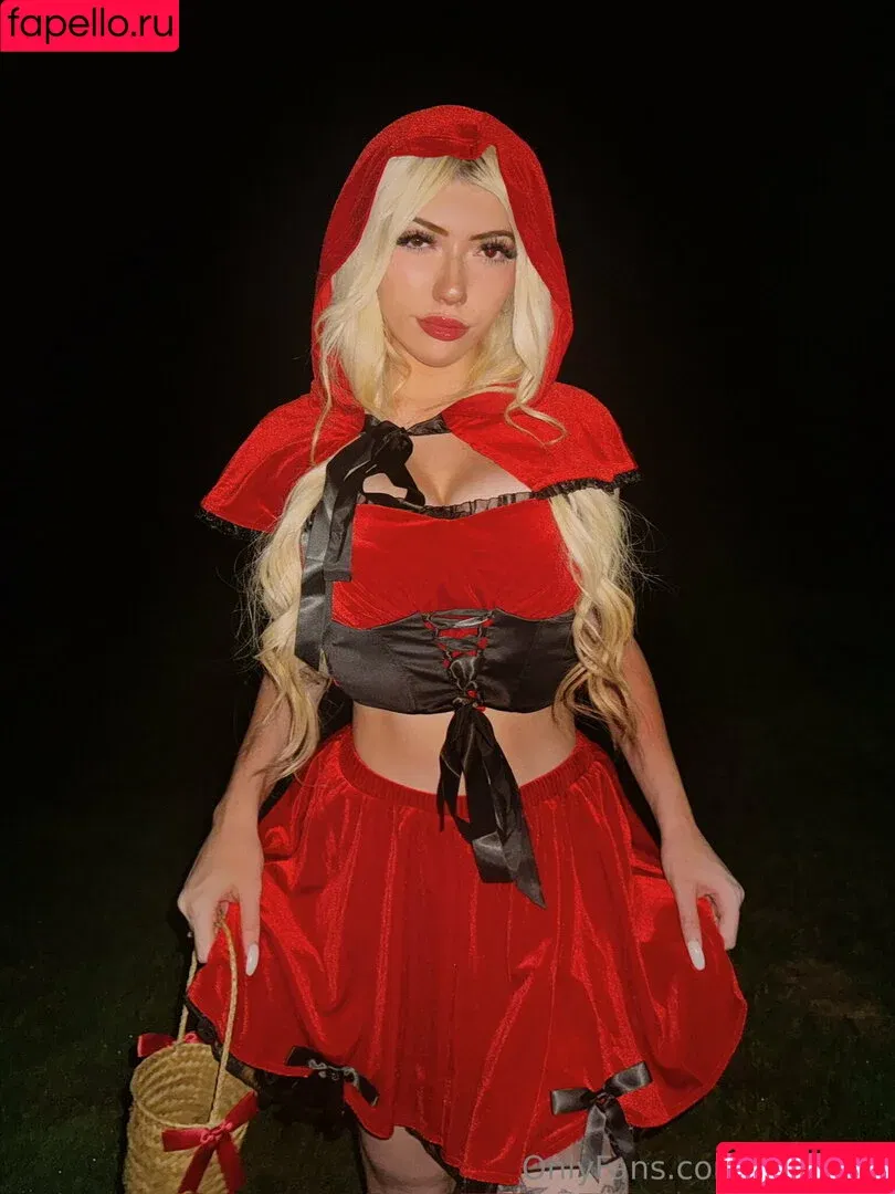 april_thehills / aprilhills / aprilhillsxox Onlyfans Photo Gallery 