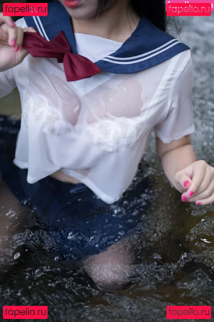 niyeye2019 Onlyfans Photo Gallery 