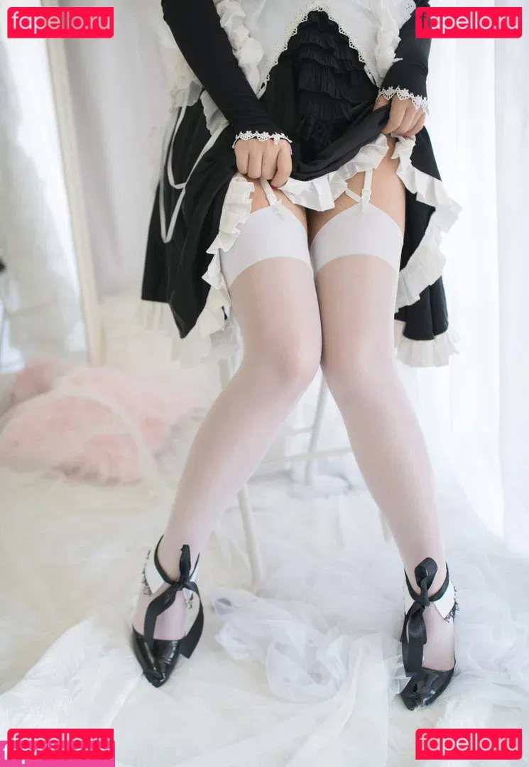 niyeye2019 Onlyfans Photo Gallery 