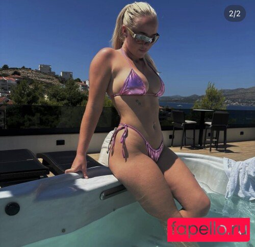 Charlotte Lawrence Nude Onlyfans Photo 5