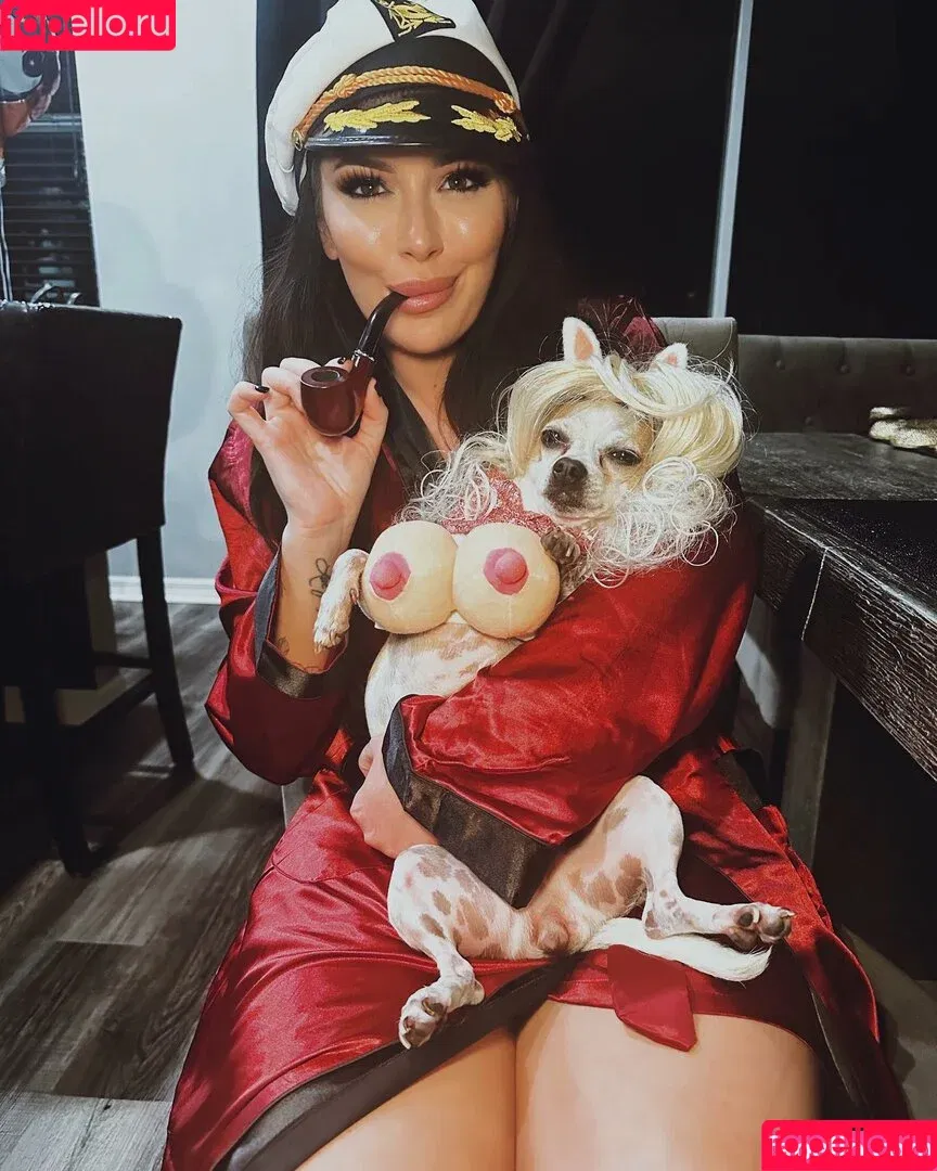 Madison Sinclair / maddsinclair / madisonsinclair Onlyfans Photo Gallery 