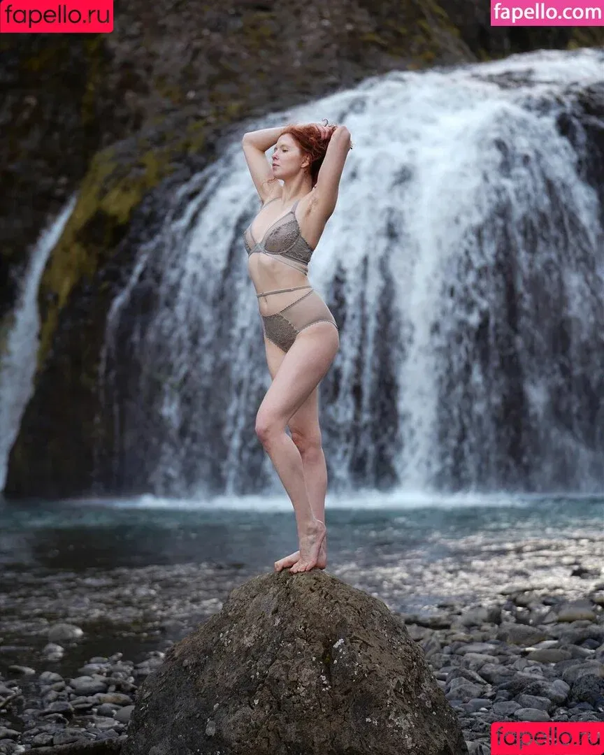 Icelandic Selkie / icelandicselkie / realmofhel.free Onlyfans Photo Gallery 