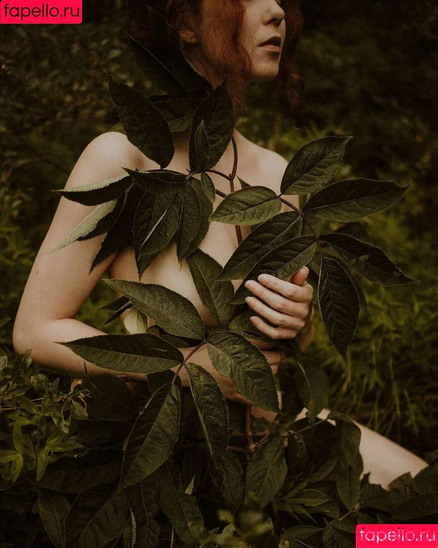 Icelandic Selkie / icelandicselkie / realmofhel.free Onlyfans Photo Gallery 