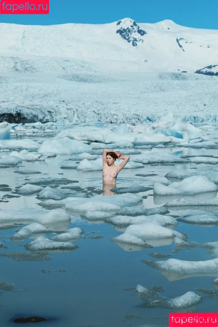 Icelandic Selkie / icelandicselkie / realmofhel.free Onlyfans Photo Gallery 