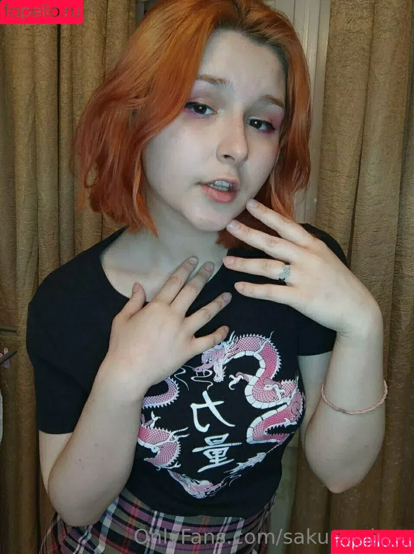 sakuramissy / sakurashymko Onlyfans Photo Gallery 