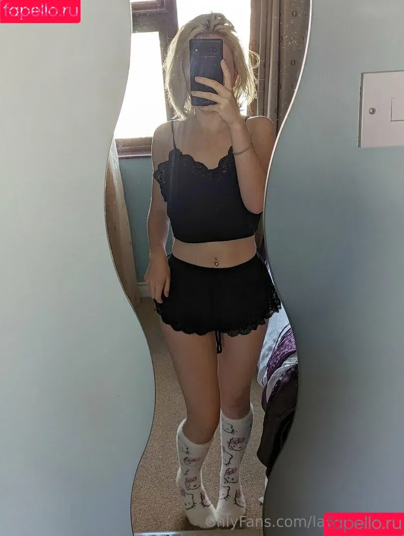 Lavender / https: / lavender_m / lavenderlavenderlavender_ / lavendersmol Onlyfans Photo Gallery 