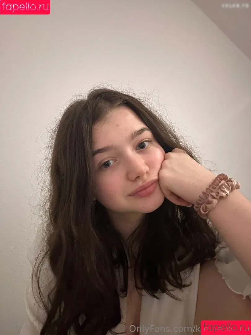 Malá Holčička / kleine.xenia / xeniaa_of Onlyfans Photo Gallery 