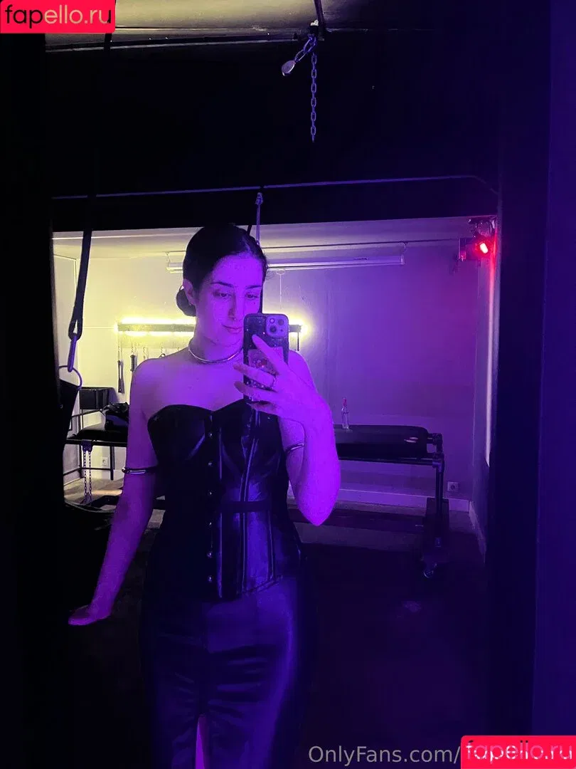 wetnesday Onlyfans Photo Gallery 